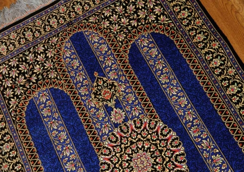 クムシルク手織りペルシャ絨毯ブルー色玄関マット146995