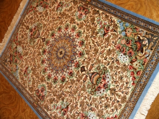 ペルシャ玄関絨毯クムシルクベージュ50029