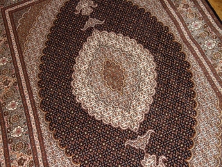 メダリオンマヒデザイン細かい模様タブリーズ57053