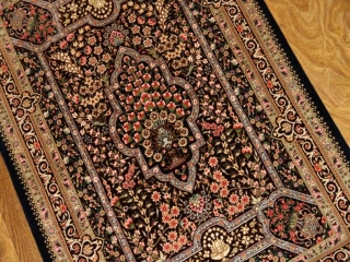 クムシルクの玄関じゅうたん高品質ブラウン色56031