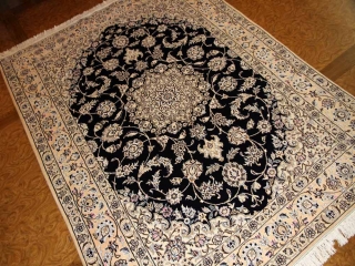 シックな色彩と豪華なデザイン手織りペルシャラグナイン59028