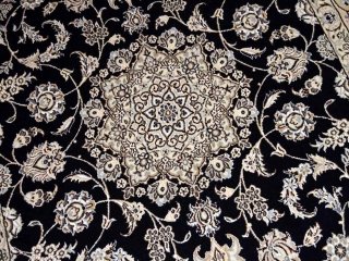 シックな色彩と豪華なデザイン手織りペルシャラグナイン59028