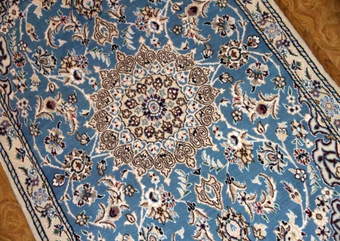 ナインブルー憧れの色彩、手織りペルシャ絨毯ラグ1810127