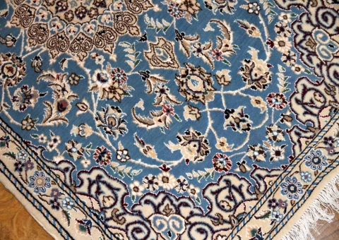 ナインブルー憧れの色彩、手織りペルシャ絨毯ラグ1810127