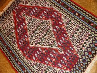 おしゃれインテリアキリムセンターラグ5506