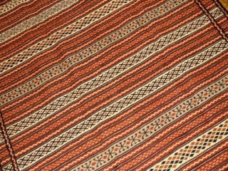 イラン直輸入カラートキリムのソファー前4438