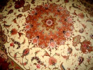 タブリーズ産手織りペルシャじゅうたん39070