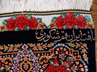 バラいっぱい高級クムシルクペルシャ絨毯56037