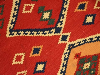 高品質のシラズキリムセンターラグウール7020