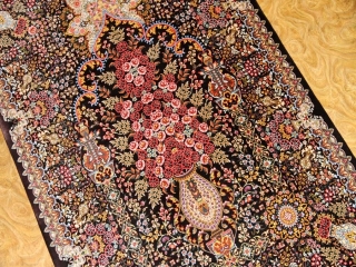高級絨毯　花柄シルクカーペット　ラグ 最高級シルク絨毯豪華な花入れ模様ペルシャ絨毯56059、花入れ絨毯