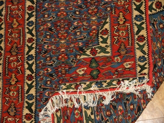 手織り高級キリムのセネ産地センターラグ124000