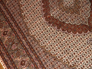 高級ペルシャ手織りタブリーズ産マヒデザイン57055