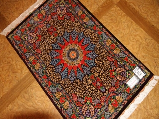 ペルシャ絨毯のクムシルクとても高品質マット57009