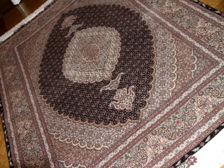 ペルシャ絨毯のインテリアラグマヒデザイン50130