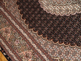 ペルシャ絨毯のインテリアラグマヒデザイン50130