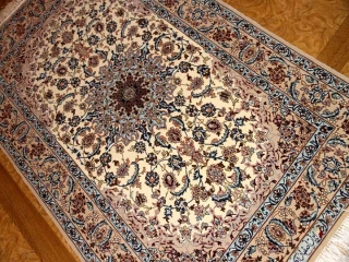 イスファハンセンターラグメダリオンペルシャ50136