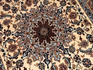 イスファハンセンターラグメダリオンペルシャ50136