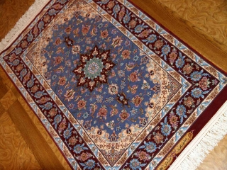 最高級手織りペルシャ絨毯イスファハン玄関マットブルー21113