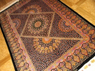 ジェッディー工房最高級シルクペルシャ絨毯ラグ60058