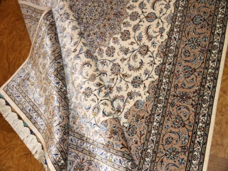 カシャーンシルク最高級ペルシャ絨毯ラグ99508