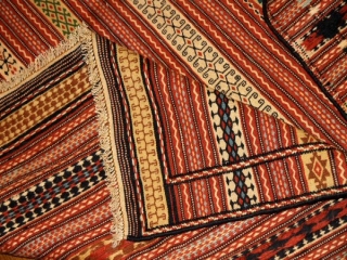 カラートキリムとってもシンプルデザイン4440