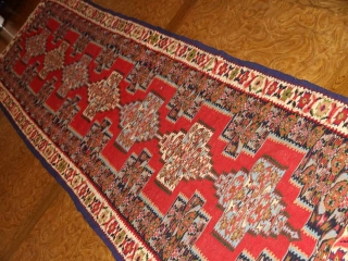 廊下敷き赤いセネキリムイラン輸入235000