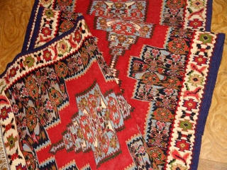 廊下敷き赤いセネキリムイラン輸入235000