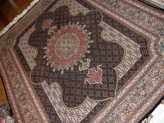 シックなペルシャじゅうたんタブリーズマヒ255412