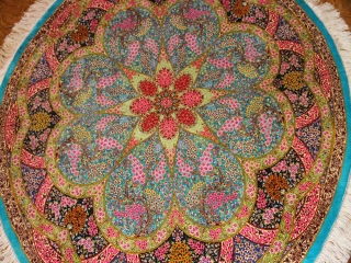 最高級クムシルクの円形とても華やかな色彩60003