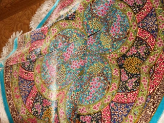 最高級クムシルクの円形とても華やかな色彩60003