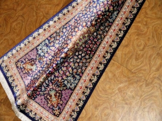 て作り玄関マットのシルクペルシャ絨毯メダリオン56051