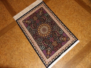 て作り玄関マットのシルクペルシャ絨毯メダリオン56051