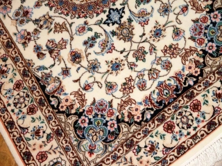 高級ペルシャ絨毯ナイン玄関マットベージュ色138381