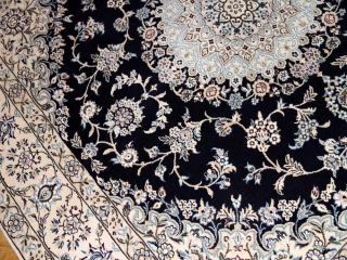 ペルシャ絨毯正方形ナインリビングシックな色彩の紺色58090