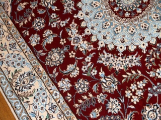 手織りイラン製リビングラグ、ペルシャ絨毯ナイン赤赤い21151