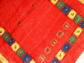 高級ギャッベシラズ産綺麗な赤色の玄関マットギャッベ18881