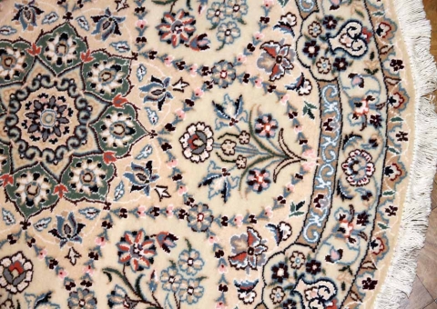 丸いペルシャ絨毯ナインの円形ラグマット33176