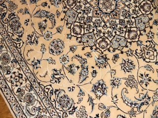 ハンドメイドペルシャ絨毯ナイン産ラグシルクとウール59015