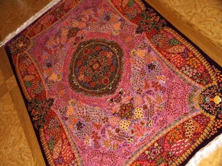 最高級シルクの手織りペルシャ絨毯センターラグ75125