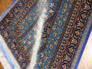 クムシルク手織りペルシャ絨毯ブルー色玄関マット401481