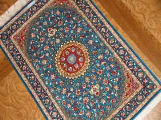 マンションの玄関マット、クムシルクペルシャ絨毯スカイブルー60037