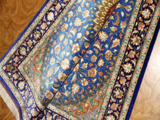 ブルー色の玄関マットマンションサイズ、手織りペルシャシルク絨毯60047