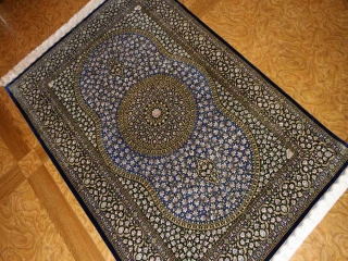 高級手織りペルシャ絨毯センターラグ、クムシルク60052