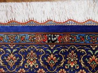 素敵なブルー色手織りペルシャ絨毯クムシルク玄関マット75140