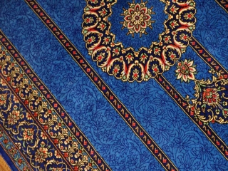 素敵なブルー色手織りペルシャ絨毯クムシルク玄関マット75140