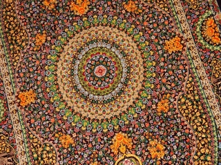 最高級手織りセンターラグ、クムシルクのペルシャ絨毯60022