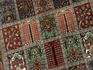 ペルシャ絨毯クムシルクヘシティーデザイン49042