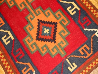 シラズのセンターラグキリム手織りイラン製93000