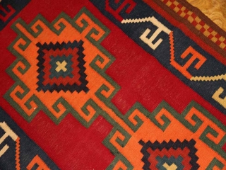 シラズのセンターラグキリム手織りイラン製93000