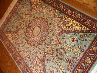 高級絹玄関絨毯のペルシャ手織りクム産50068